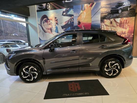 MITSUBISHI ECLIPSE CROSS 1.5 MIVEC TURBO GASOLINA HPE-S S-AWC CVT MITSUBISHI ECLIPSE CROSS 1.5 MIVEC TURBO GASOLINA HPE-S S-AWC CVT